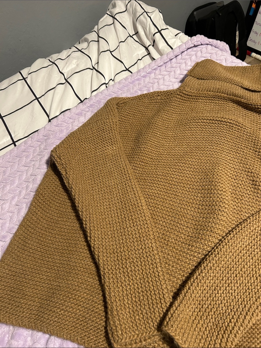 Fall turtleneck - Picture 2 of 2